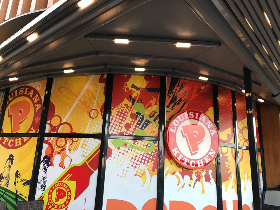 Popeyes 41 BURDA AVM Raylı Tente Projesi